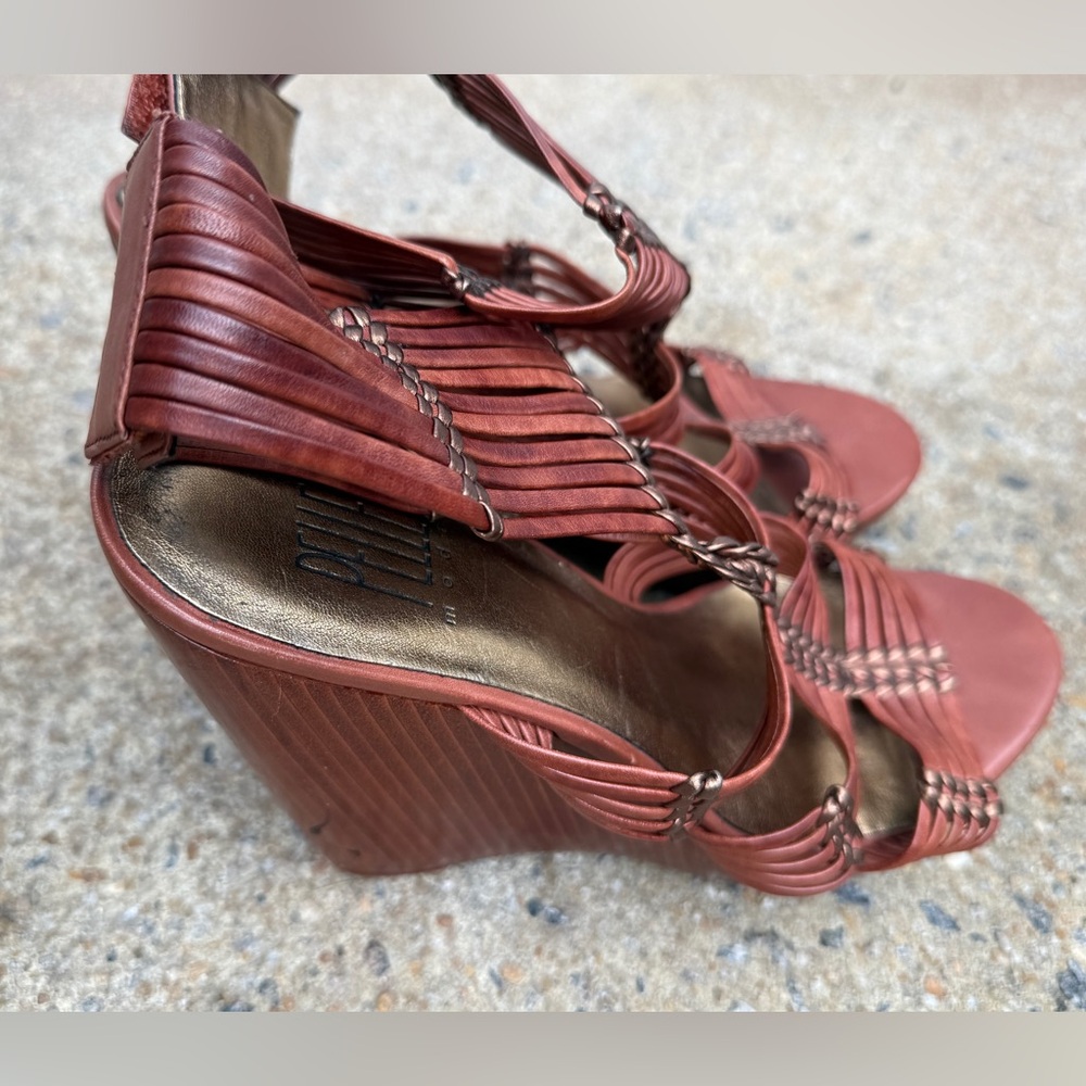 Pelle Moda Women's Wedges - Size 7.5 - Picture 12 of 15